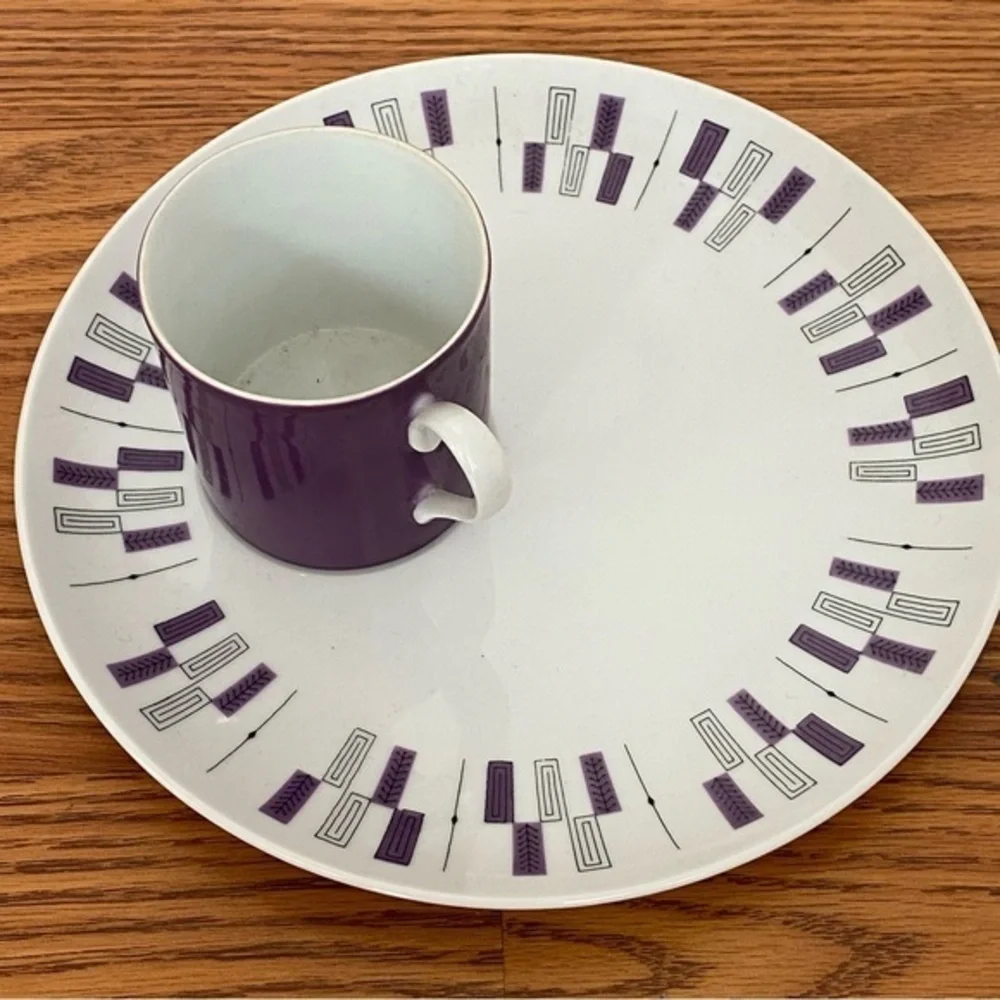 Crate&Barrel century design vintage